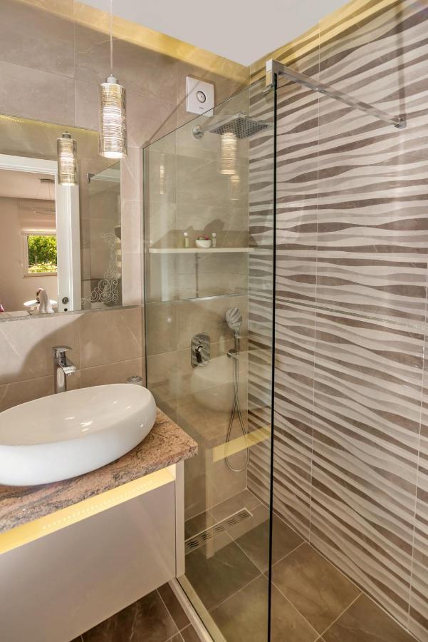 Apartments Vujicic Tivat Ngoại thất bức ảnh