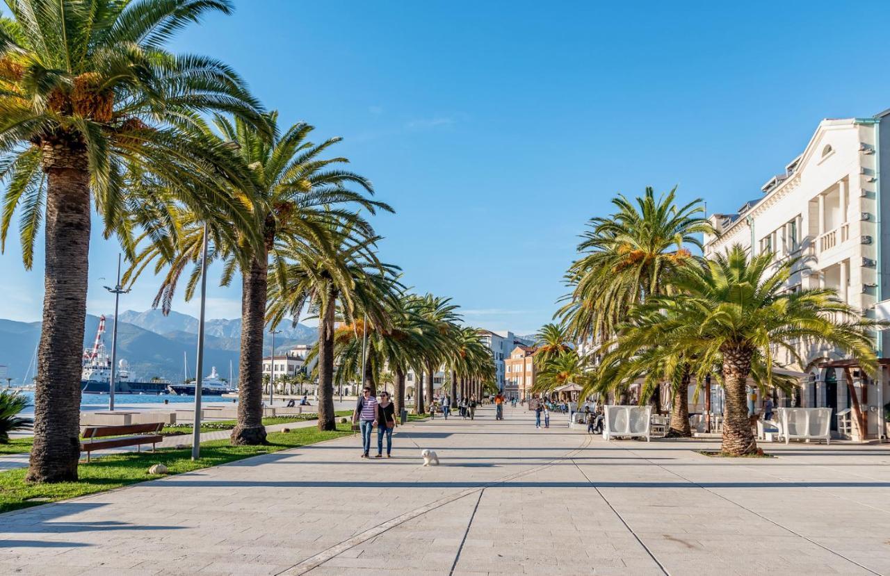 Apartments Vujicic Tivat Ngoại thất bức ảnh