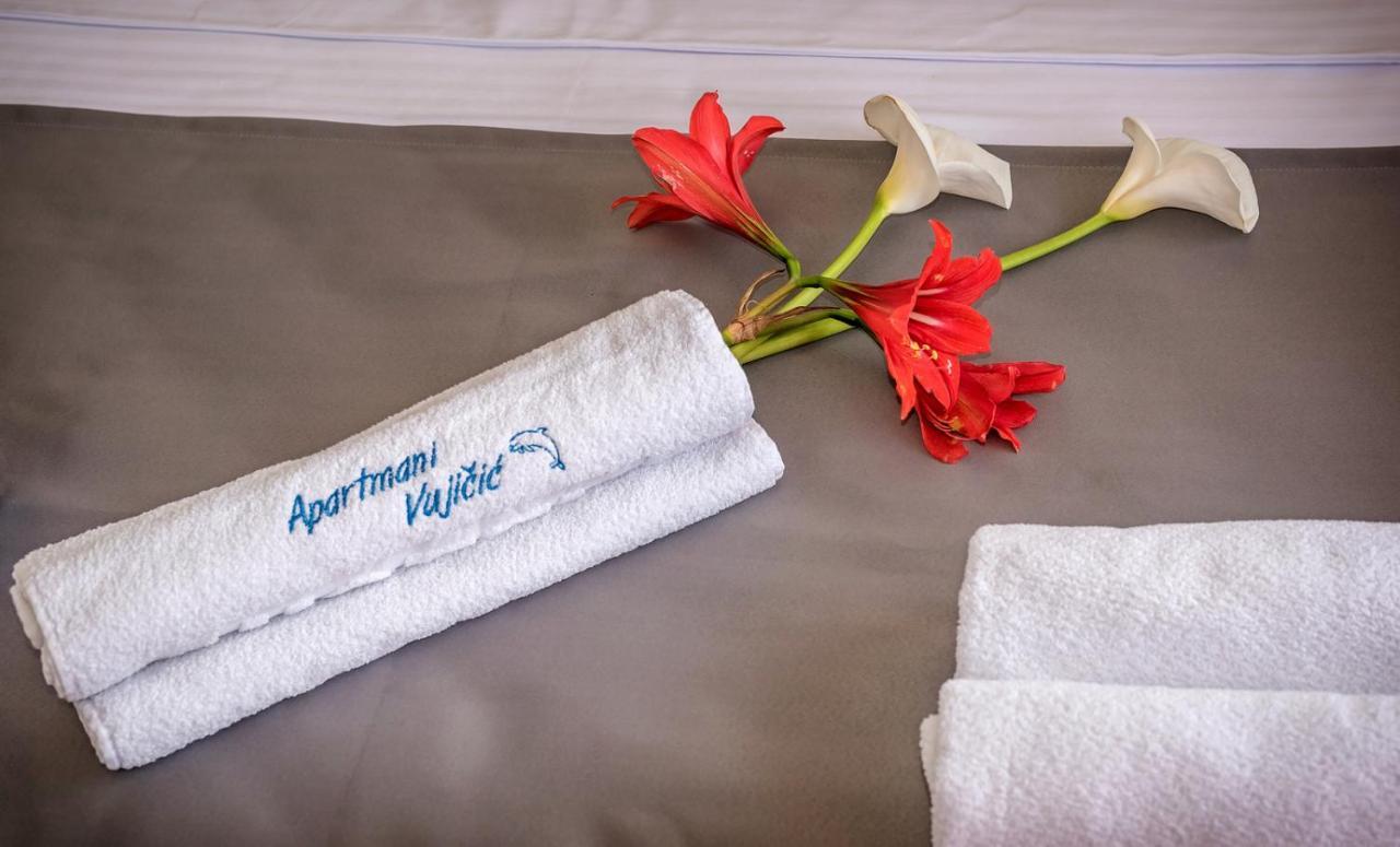 Apartments Vujicic Tivat Ngoại thất bức ảnh